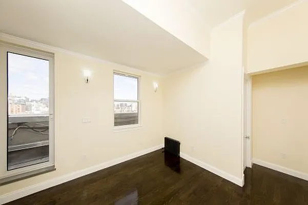 Rented by Voro New York | media 8