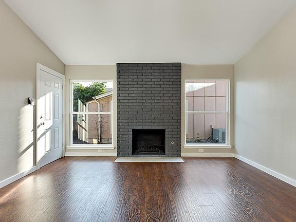 2nd image of 10504 Little Pebble Dr