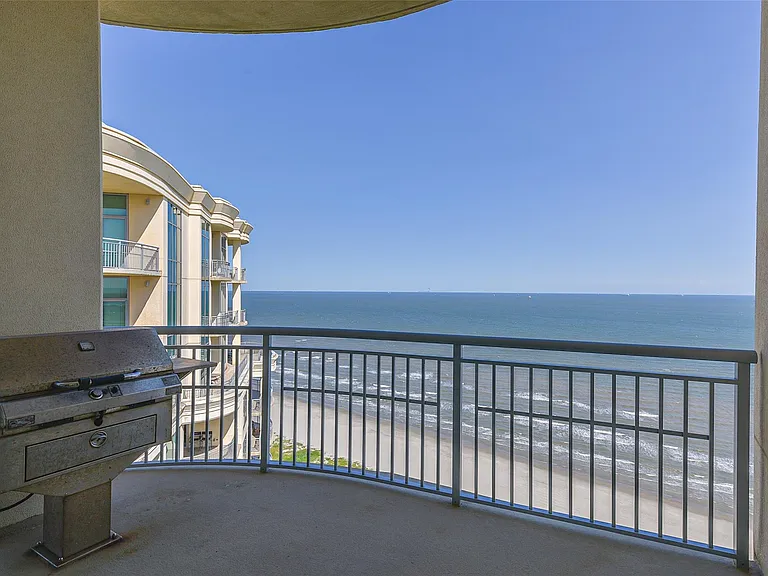801 E Beach Dr #TW2704 — Photo 19