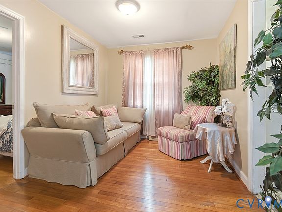 4th image of 1311 Williamsburg Rd