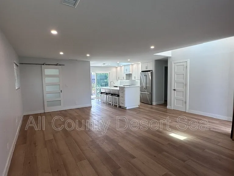6922 Paula Cir — Photo 4