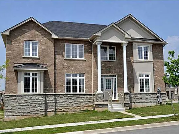 30 Edgehill Dr, Hamilton, ON L9B 0A8