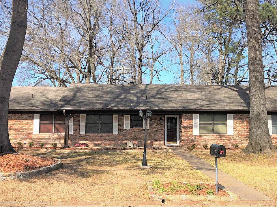 1st image of 21 Arnold Dr