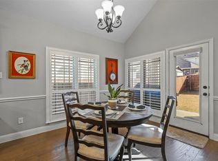 6413 Belhaven Dr, Fort Worth, TX 76123