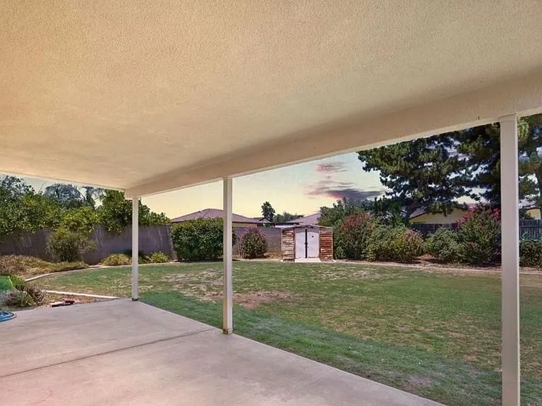 6604 Cherrywood Ave — Photo 9
