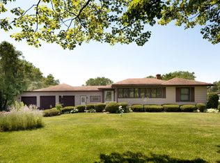 2252 Smoke Rd, Valparaiso, IN 46385