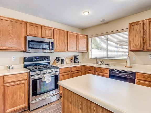 4th image of 21440 N 107th Dr