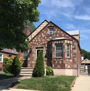 199 Ridge Ave, Valley Stream, NY, 11581