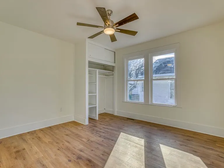 738 E Tombigbee St — Photo 10