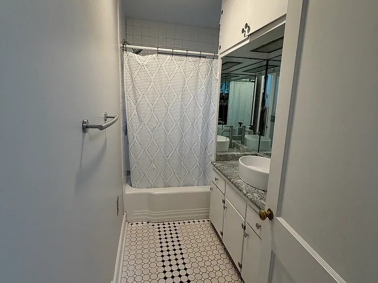 234A Orchard St #A — Photo 6
