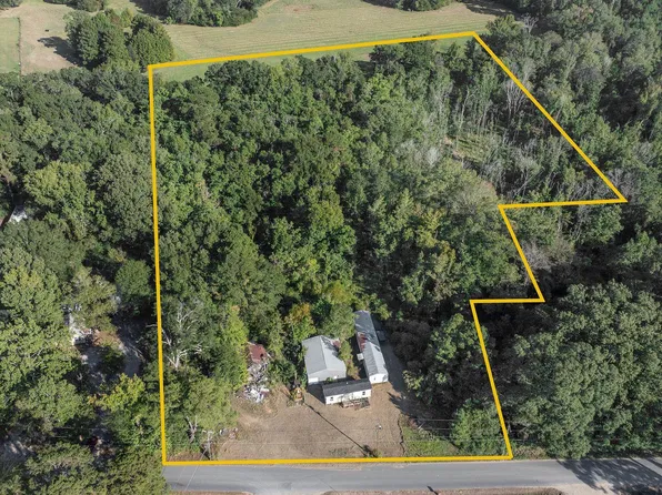 201 Red Town Rd, Leesville, LA 71446