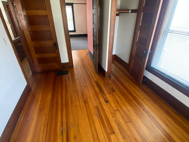 920 E St — Photo 19
