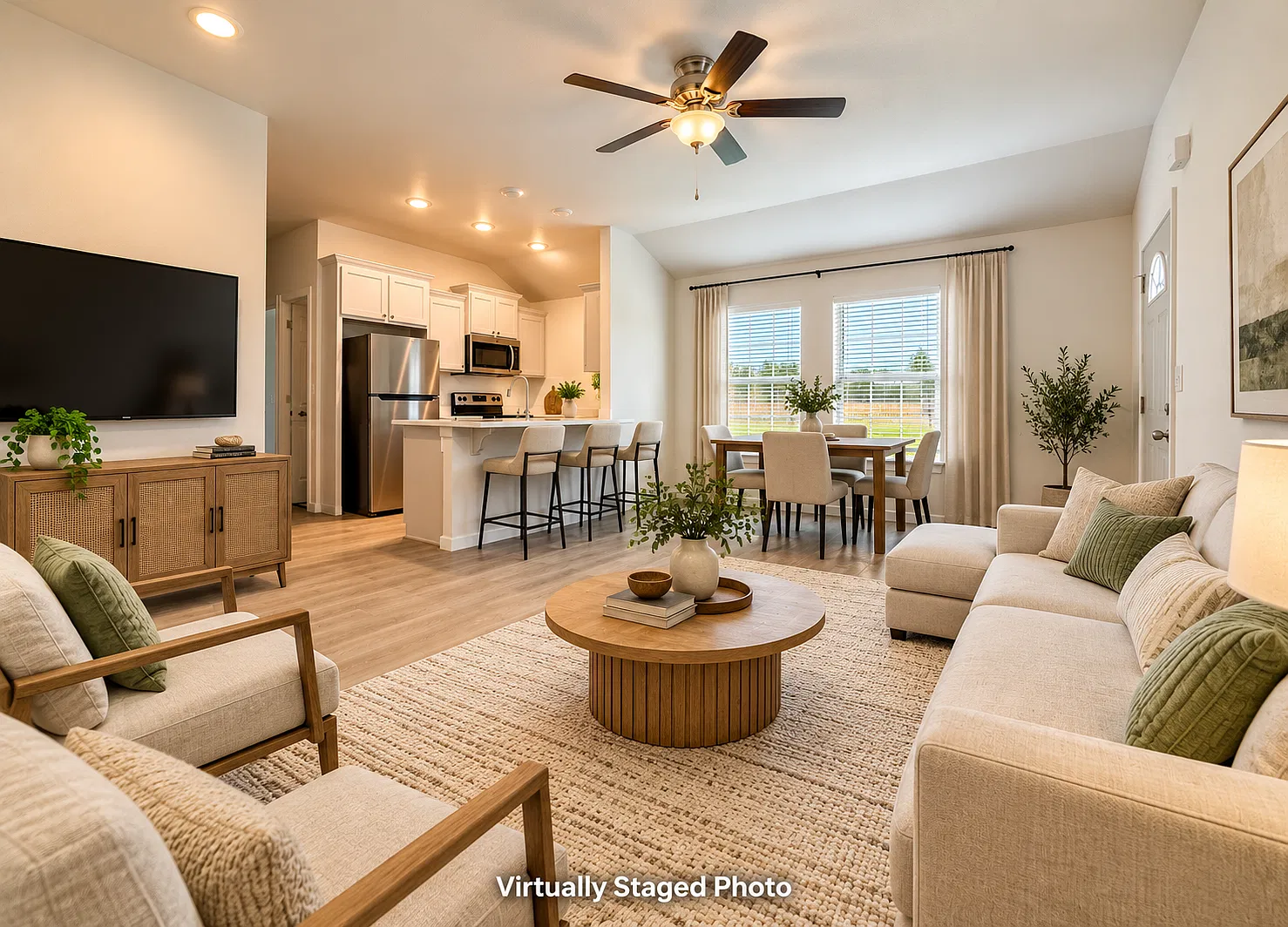 3 bed, 1150 sqft, $1,350 — Photo 2