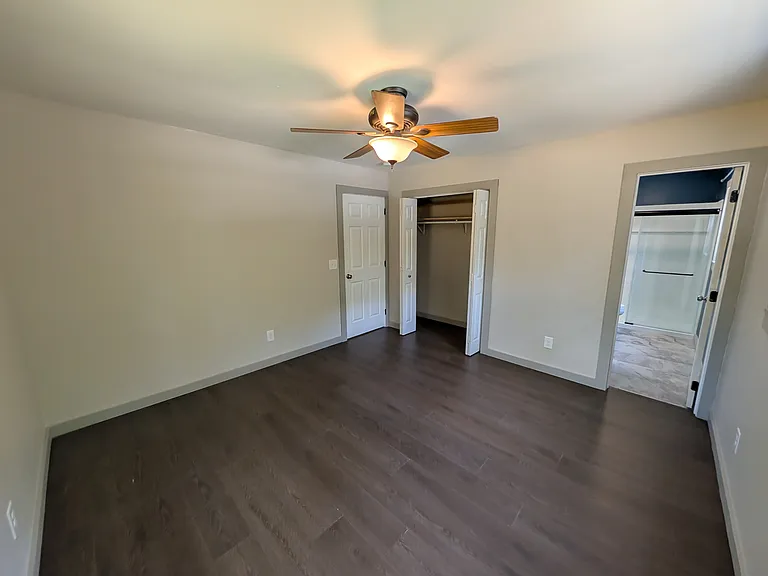 1670 W Massachusetts Ave — Photo 6