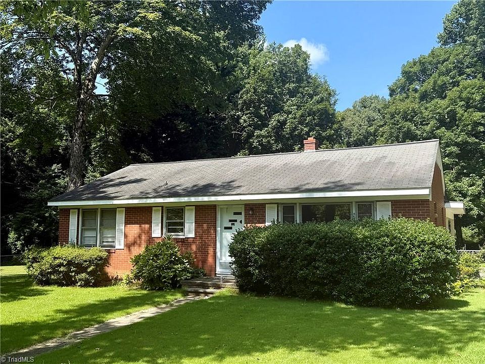 1st image of 120 Arcadia Dr