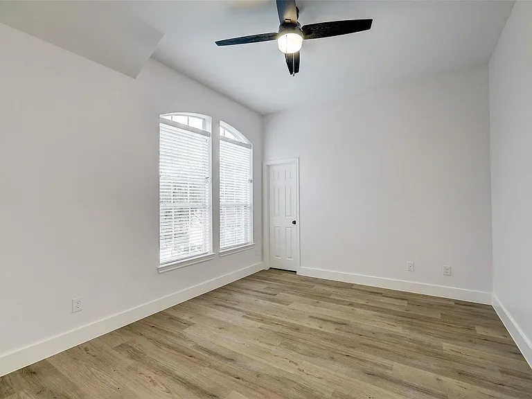 3550 Urban Woods Trl — Photo 15