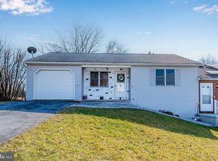 76 May Dr, Dillsburg, PA 17019