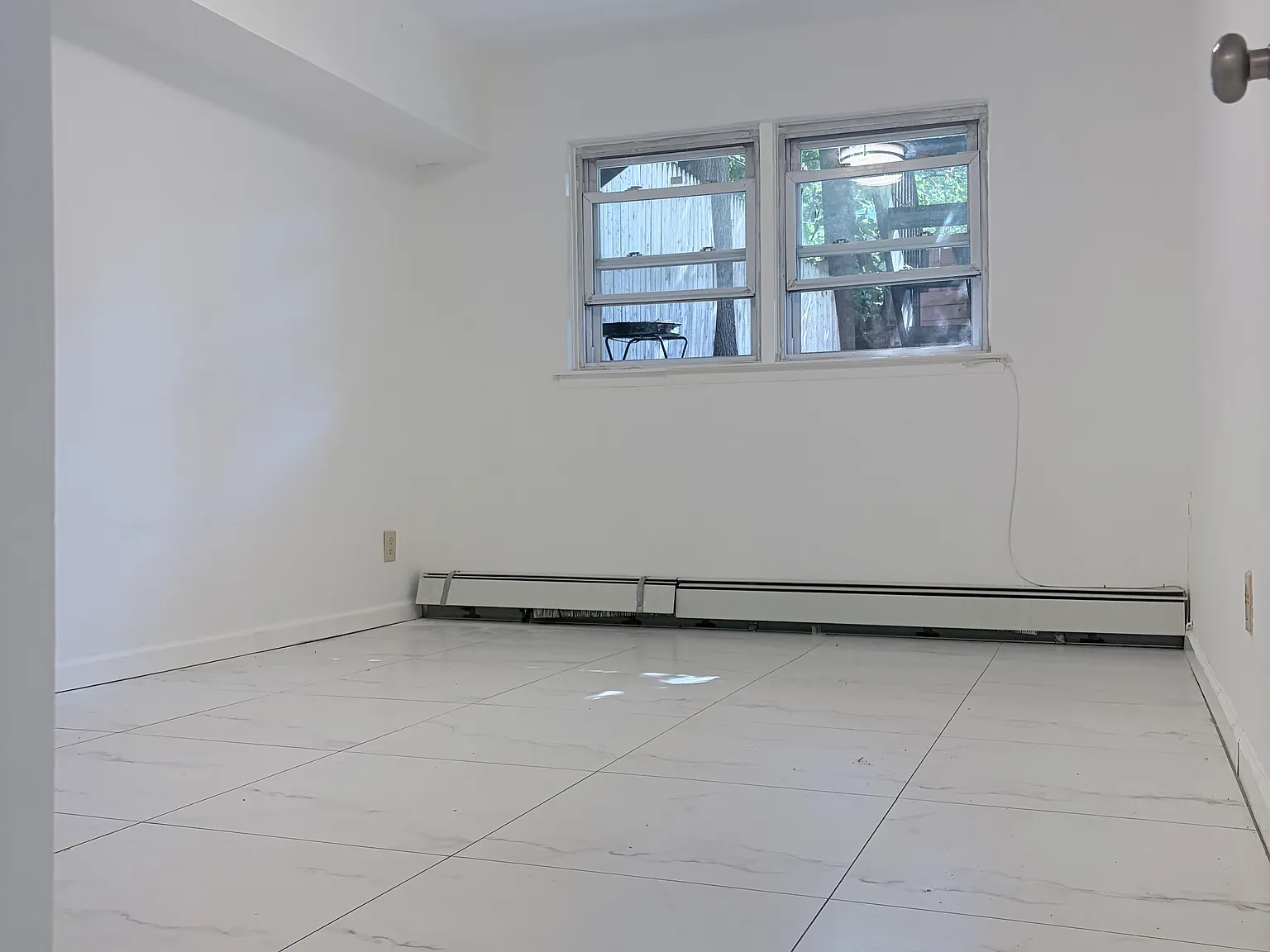 1 bed, 700 sqft, $2,200 — Photo 3