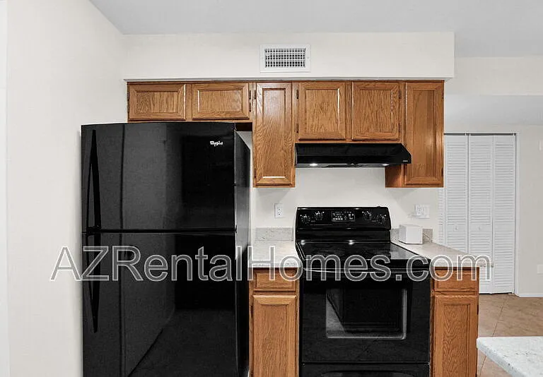 1839 E Inverness Ave — Photo 12