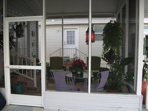 Screened Patio
