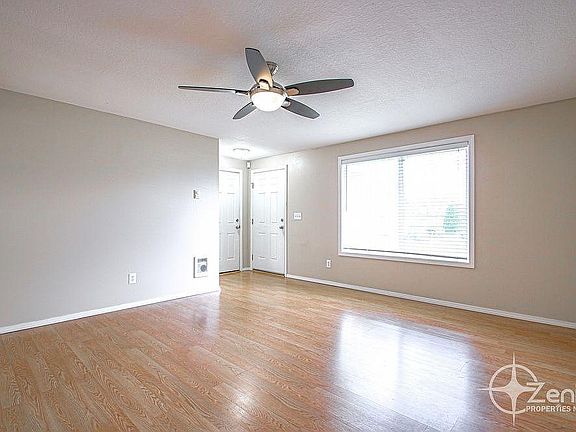 5th image of 14905 NE 51st St