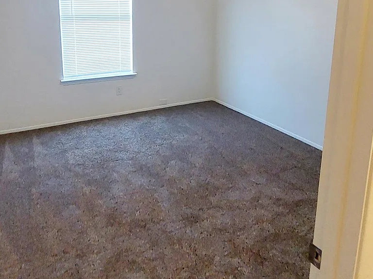 1345 Branson Ave #1A — Photo 8