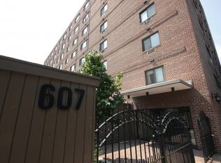 607 W Wrightwood Ave APT 208, Chicago, IL 60614
