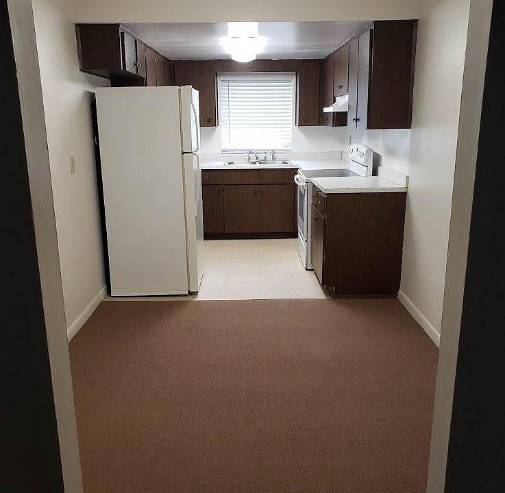 Flex space and kitchen