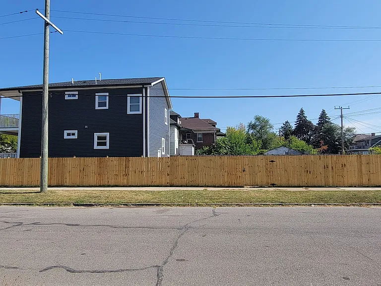5101 Oregon St — Photo 5