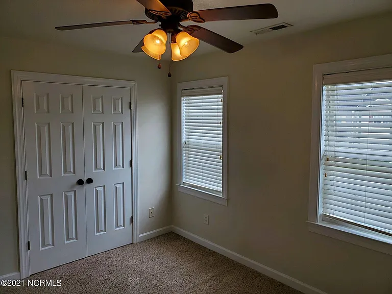 206 Bridgewood Dr — Photo 10