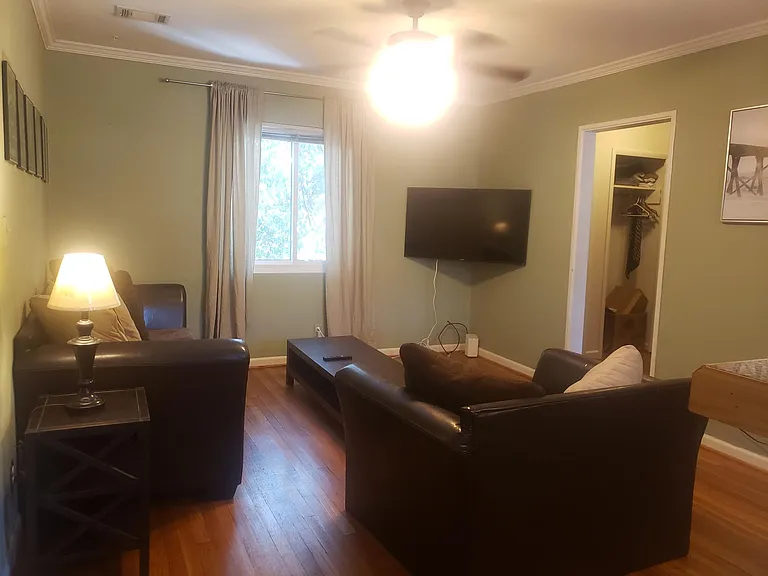 1025 Greenwood Ave NE — Photo 1