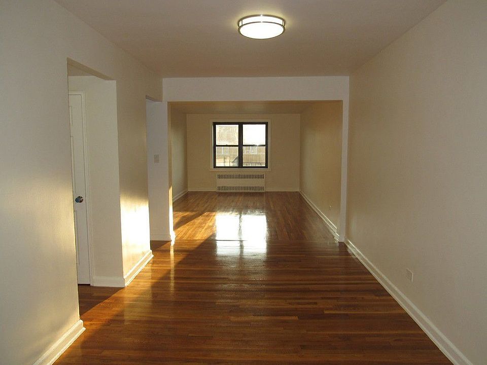1st image of 3415 Parsons Blvd APT 7K