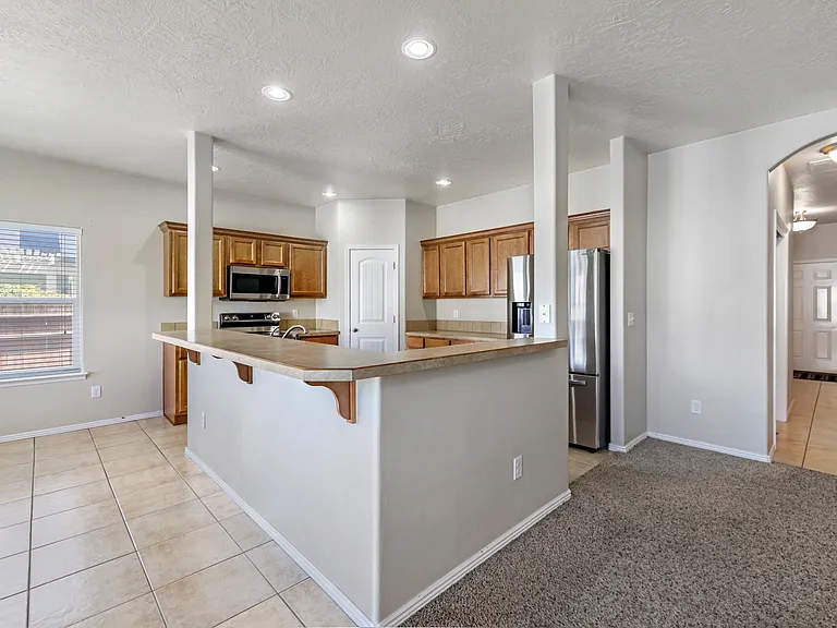 307 Meadowview Ln — Photo 10