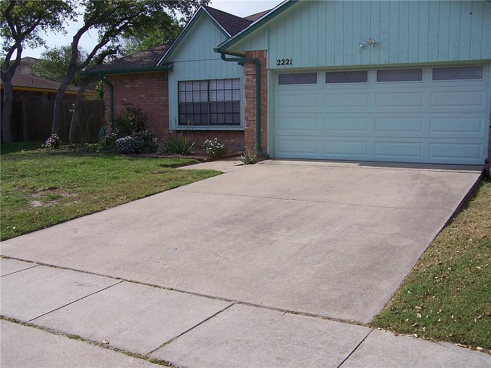 1st image of 2221 Baffin Bay Dr