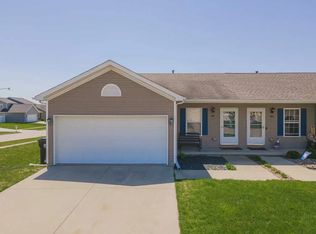 1811 Park West Dr, Normal, IL 61761