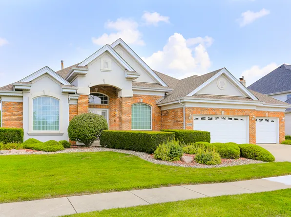 10808 Deer Point Dr, Orland Park, IL 60467