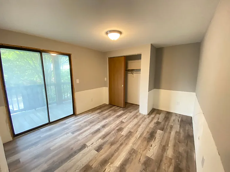 1522 Indianola Ave — Photo 31