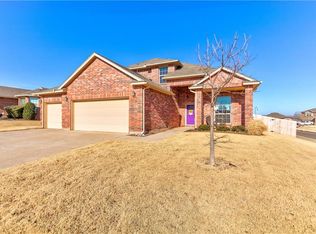 11205 NW 97th St, Yukon, OK 73099