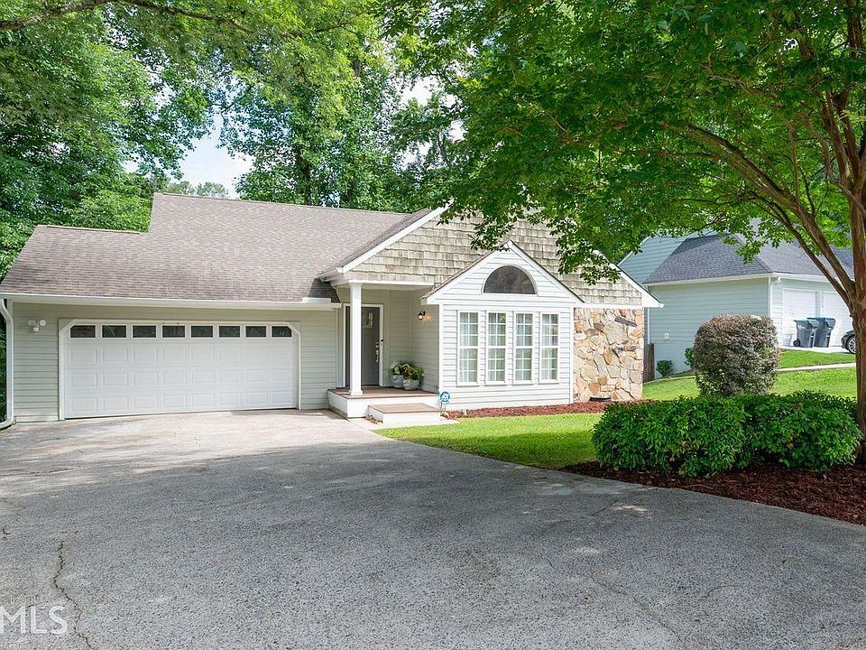 1st image of 931 Cobb Place Manor Dr
