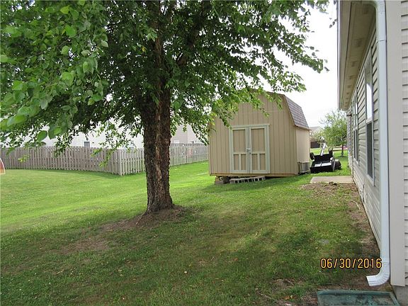 4th image of 1467 Jasmine Dr