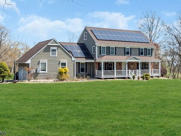 4 Laurelton Trl, Raritan Twp., NJ 08822