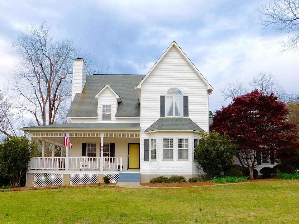1st image of 109 Sweetwater Dr