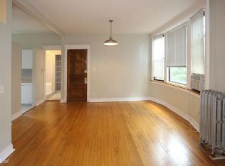 810 W Newport Ave APT 2, Chicago, IL 60657