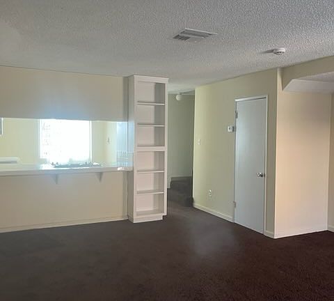 3rd image of 11447 Broadway APT 6