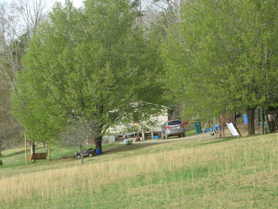 2nd image of 132 Bates Rd