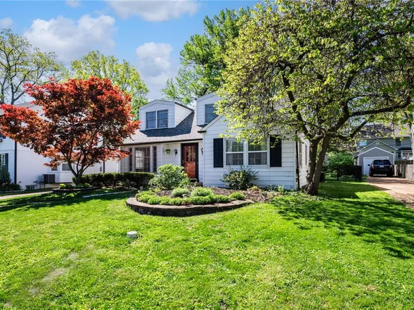 528 Locust Ct, Saint Louis, MO 63119