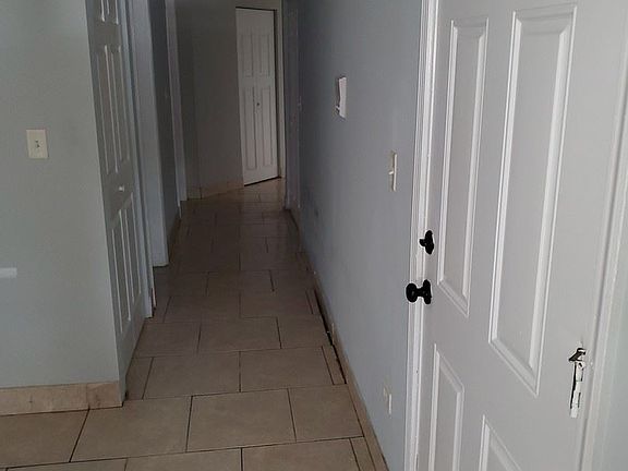 5th image of 4915 S Calumet Ave #Gn