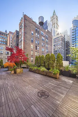 Sold by Halstead Real Estate | media 27