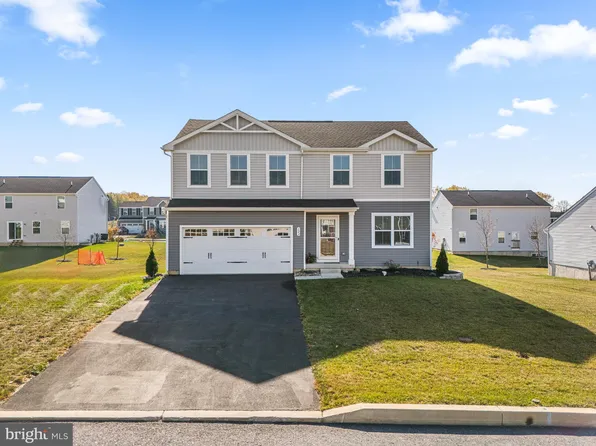 123 Stinson Dr, Honey Brook, PA 19344