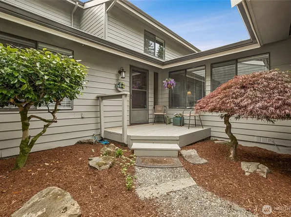 15800 Village Green Drive #2, Mill Creek, WA 98012